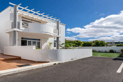 House for sale in Puerto del Carmen, Tías, Lanzarote. 